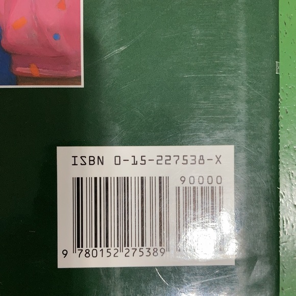 Hardback book “Alice Walker Finding the Greenstone”paintings by Catherine Deeter - Picture 3 of 9